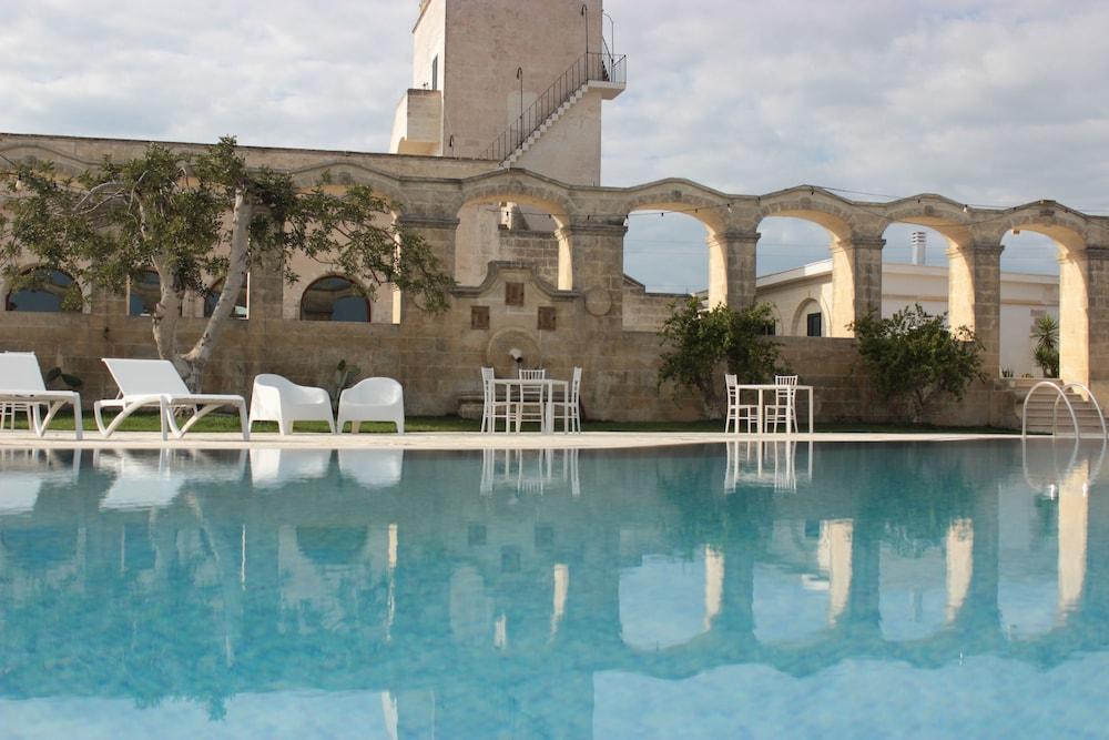 Masseria Savoia 吉诺萨滨海 外观 照片