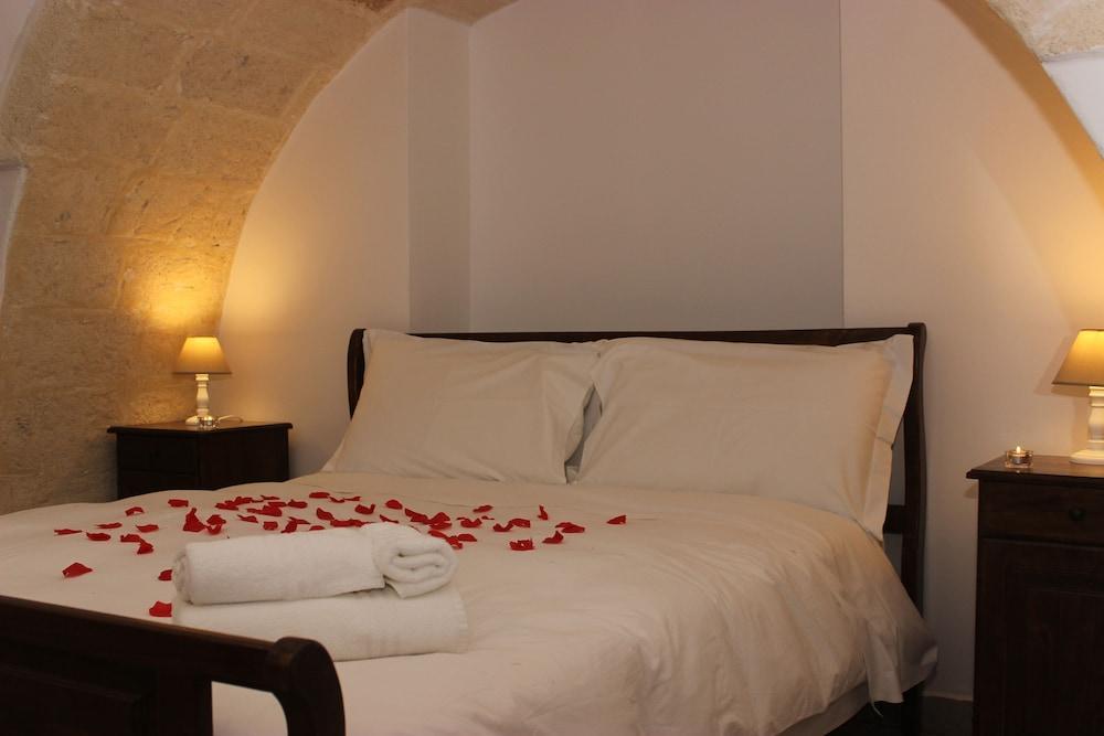 Masseria Savoia 吉诺萨滨海 外观 照片
